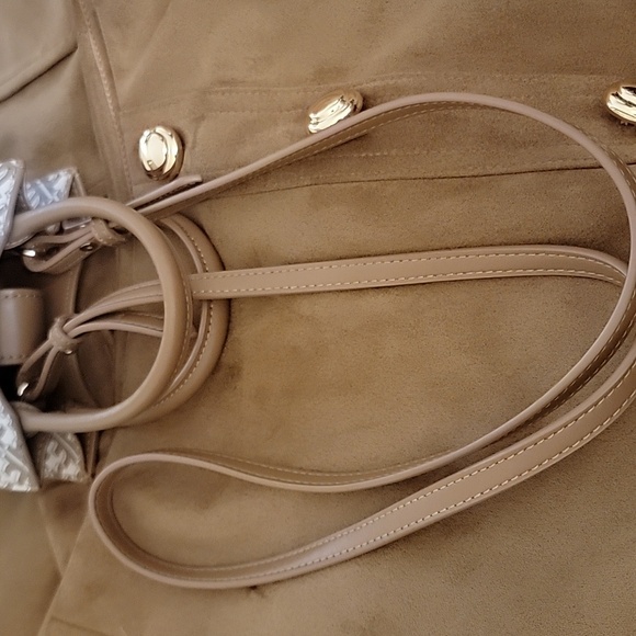 JW Pei Small Bag - Picture 5 of 6